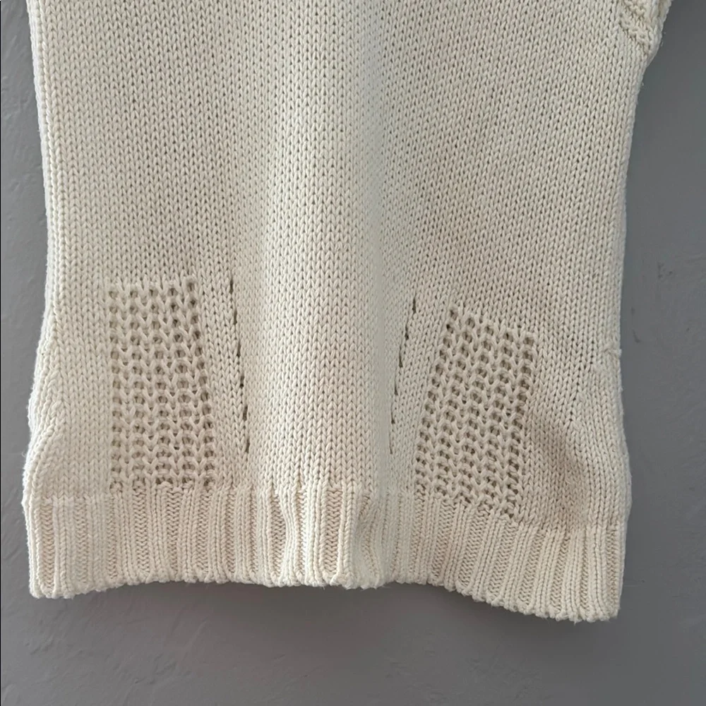 Paz torras V-Neck Textured Sweater92